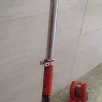 اسکوتر فلزی