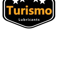 کارگر تولید ضدیخ در شرکت توریسمو