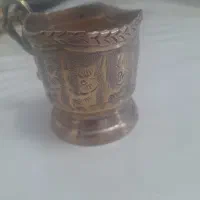 فنجان ترکیبی از مسو برنج ودیوار کوب|کلکسیون اشیاء عتیقه|نیشابور, ۲۲ بهمن|دیوار