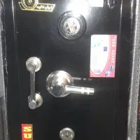 گاوصندوق|ابزارآلات|شهر بابک, |دیوار