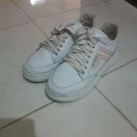 کفش سفید سایز ۳۹