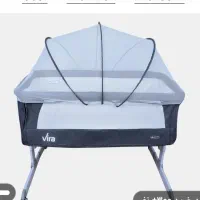 تخت کنارمادر