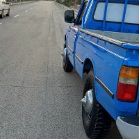 نیسان دوگانه کارخانه