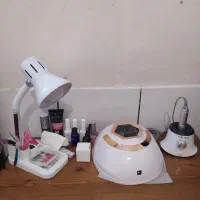 فروش فوری وسایل ناخنکاری