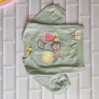 لباس بچگانه