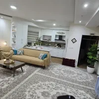 آپارتمان ۱۰۰ متری دوخوابه طبقه اول