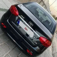 جک j4 مدل 1402 درحد(معاوضه)