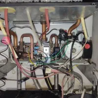 نصب وتعمیر تخصصی انواع پکیج و رادیاتور|آبگرمکن، پکیج، شوفاژ|پاکدشت, پاکدشت (مامازند)|دیوار