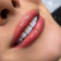 شیدینگ لب با قیمت استثنایی
