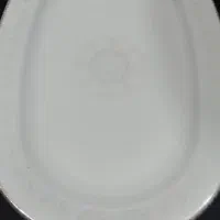 چینی ۲۴ نفره آک برج ۶خریدم