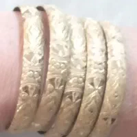 طلا۱۰۰بالای تابلو