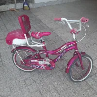 دوعدد دوچرخه ۱۶ دخترانه وپسرانه در حدنو