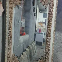 ساعت و آیینه کنسول