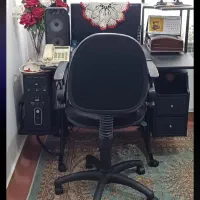 فروش میز کامپیوتر و کامپیوتر