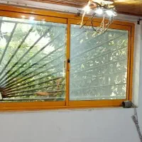 پنجره آلومینیومی