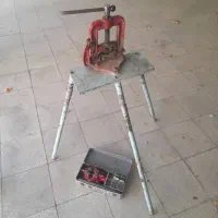 گیره سه پا وهدیده قلاویزاصل قدیمی.
