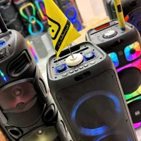 اسپیکر بلوتوثی باند خانگی پرتابل فول آکبند+گارانتی|سیستم صوتی خانگی|کرج, گوهردشت|دیوار