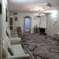 آپارتمان ۹۰ متر قائم ۲۲ تمیز و خوش نقشه