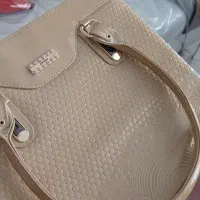 کیف زیبا|کیف، کفش، کمربند|دورود, |دیوار