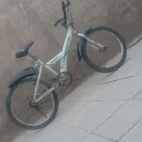 دوچرخه|دوچرخه، اسکیت، اسکوتر|قنوات, |دیوار