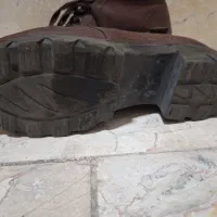 دو عدد کفش زمستانی سایز ۳۶ و ۳۹|کیف، کفش، کمربند|مشهد, امام رضا (ع)|دیوار