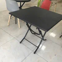 میز تاشو کافه فستفود