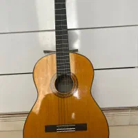 گیتار یاماها C70