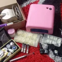 لوازم کاشت ناخن