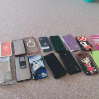 تعدادی قاب و محافظ گوشی همگی نونو هستن