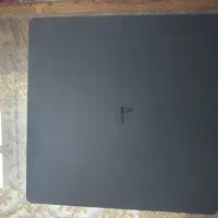 یک دستگاه پی اس فور