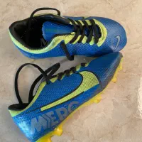 کتانی فوتبال استوک دار سایز ۳۳|تجهیزات ورزشی|رشت, بوسار|دیوار