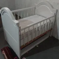 تخت نوزاد تا چهارسالگی