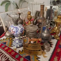 فروش اجناس قدیمی و‌کلکسیونی دکوری