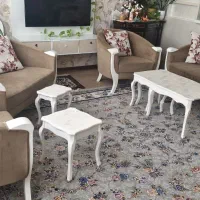 مبلمان ۷ نفره سالم همراه با میز وسط