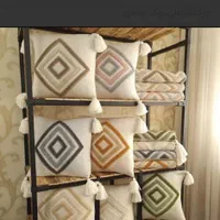 شال مبل ۳متری پانچدوزی|مبلمان خانگی و میز عسلی|مشهد, گوهرشاد|دیوار