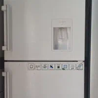 یخچال وفریزر الکترواستیل