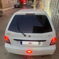 ماشین ۱۱۱مدل۹۸ بی رنگ شاسی سالم