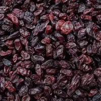 کشمش انگور قرمز آفتاب خورده و کاملا طبیعی|خوردنی و آشامیدنی|ایوان, |دیوار