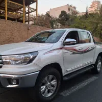 تویوتا هایلوکس دنده ای 2016|خودرو سواری و وانت|تهران, زعفرانیه|دیوار