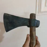 تبر خیلی قدیمی