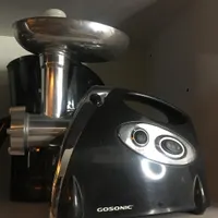 چرخ گوشت گاسونیک در حد نو