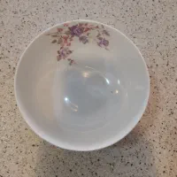 کاسه ملامین و نعلبکی