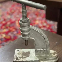 دستگاه پرس دکمه کارگاهی