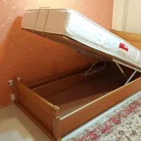 تخت یک نفره‌ باکس دار|تخت و سرویس خواب|رشت, لاکانی|دیوار
