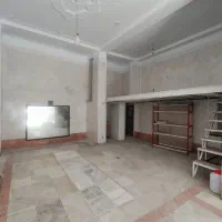 مغازه بر خیابان اصلی امام زاده