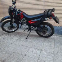 موتور تریل 200  پیشرو