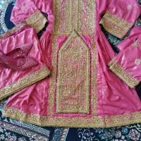 لباس بنارسی شیک با قیمت مناسب در صورت خرید پیام...|لباس|نیک شهر, |دیوار