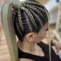 خدمات کاشت ناخن و بافت مو|خدمات آرایشگری و زیبایی|شیراز, سلطان آباد|دیوار