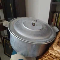قابلمه بزرگ روی|ظروف پخت‌وپز|مشهد, هفت تیر (حافظ)|دیوار