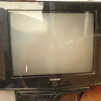 دو عدد تلویزیون دوعدد کیبرد